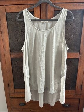 Umgee Light Gray Layered High-Low Tank Top